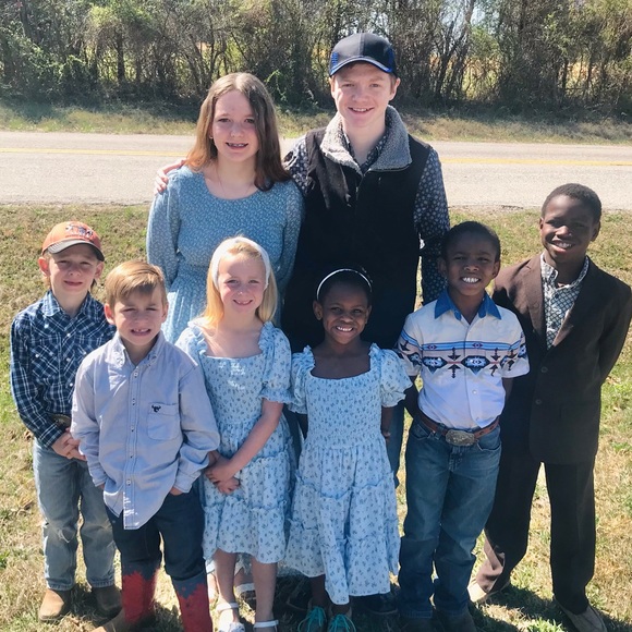 Meet your Posher, Teresa - Picture 2 of 3